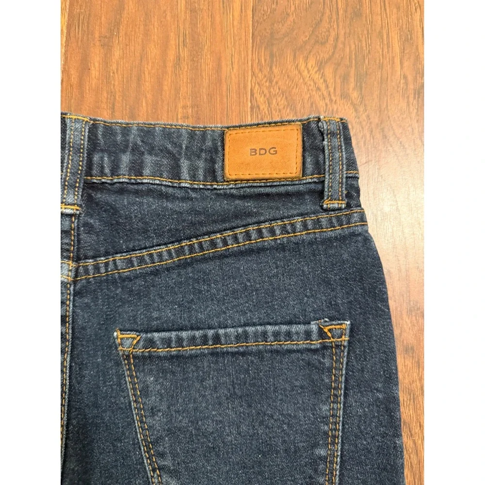BDG Urban Outfitters Y2K Erin High Rise Denim Shortie Dark Wash Shorts Size 25w - Picture 3 of 9